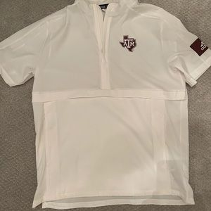 Adidas  White Texas A&M Short Sleeve Pullover/Great Condition, worn once /Medium